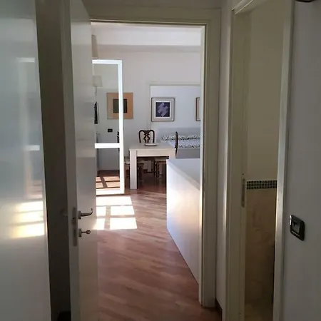 Centro Storico Tra Mare E Monti Con Giardino Cambia Annuncio Calice Ligure