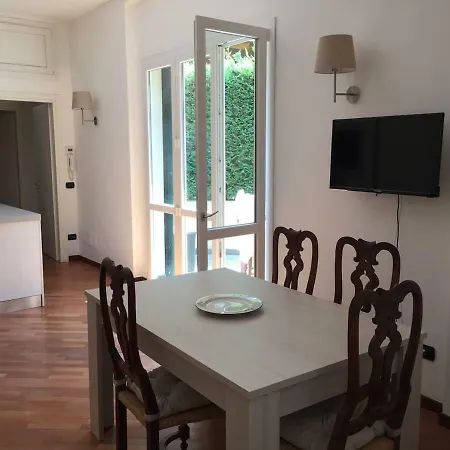 Prázdninový dům Centro Storico Tra Mare E Monti Con Giardino Cambia Annuncio *